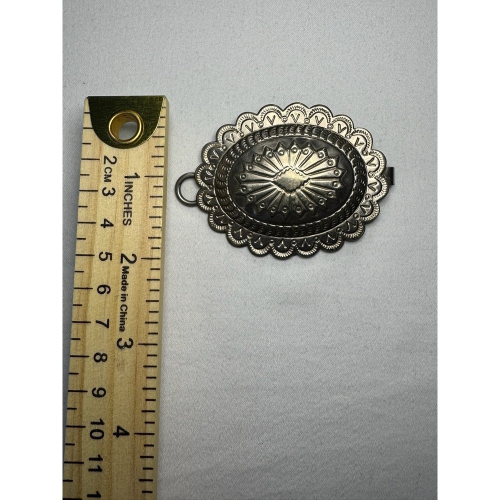 Vintage Western Stamped Metal Concho Slide Oval Sunburst Scalloped Scarf Bolo - Picture 7 of 7